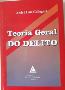 Teoria Geral Do Delito Capa comum 1 janeiro 2005