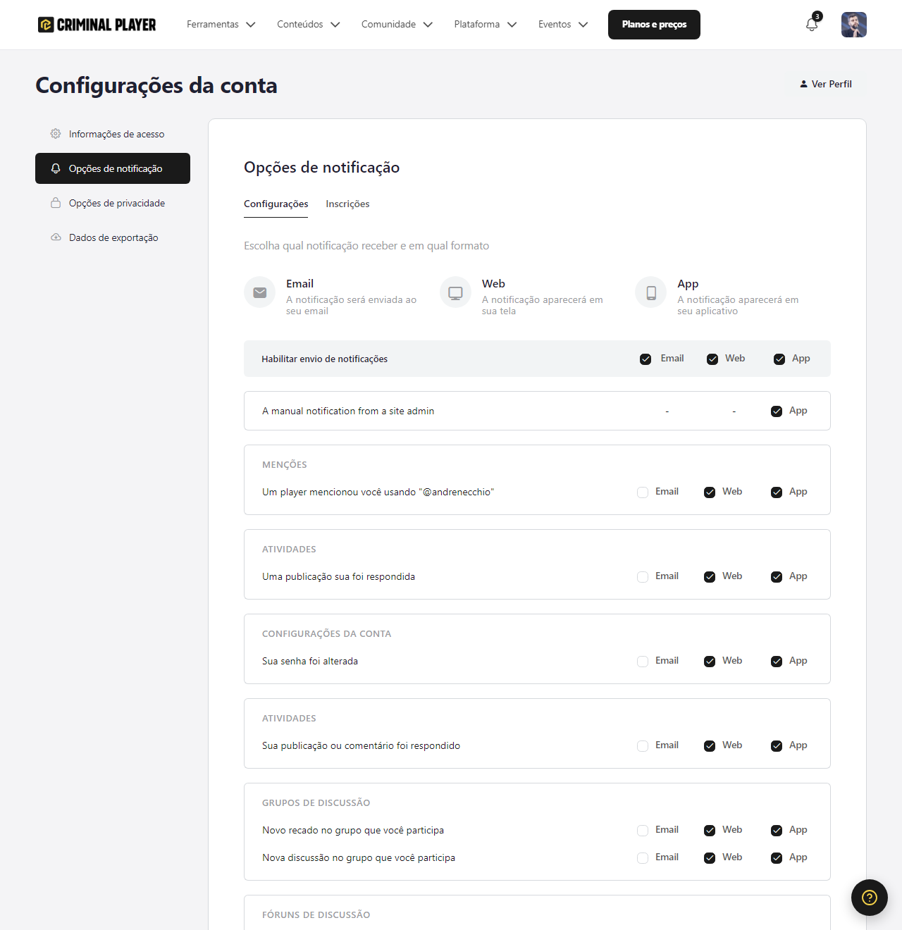 Aba Opções de notificação, com as colunas Email, Web e App e as linhas de cada tipo de aviso