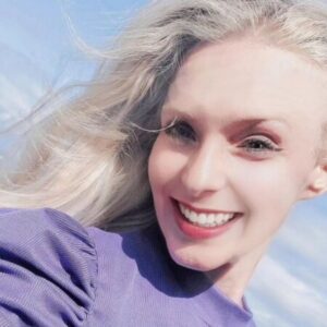  Foto de perfil de Elizabeth Oliveira 