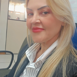  Foto de perfil de Amanda Veiga 